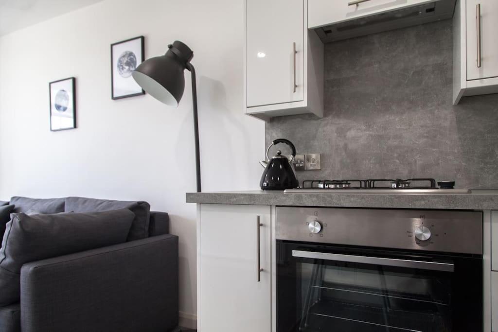 Stunning 2 Bed Apartment With Sea Views, Penzance Exteriér fotografie