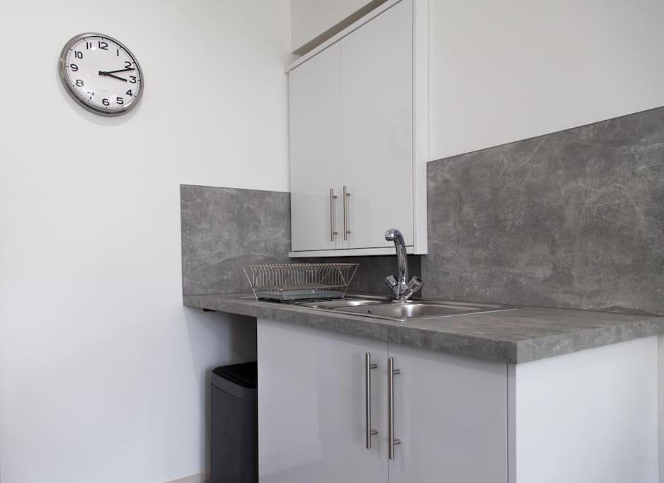 Stunning 2 Bed Apartment With Sea Views, Penzance Exteriér fotografie