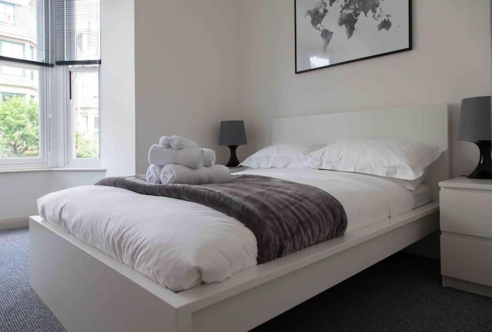 Stunning 2 Bed Apartment With Sea Views, Penzance Exteriér fotografie